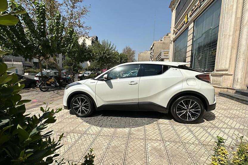 تویوتا، C-HR هیبرید