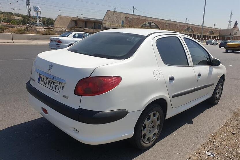 پژو، 206 SD