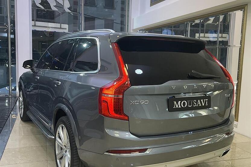 ولوو، XC90